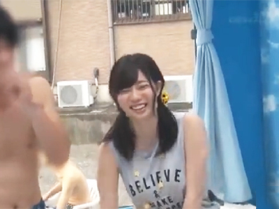 「まだ逝っちゃ嫌だよぉ♡」男友達といい雰囲気のまま中出しパコしちゃう美女